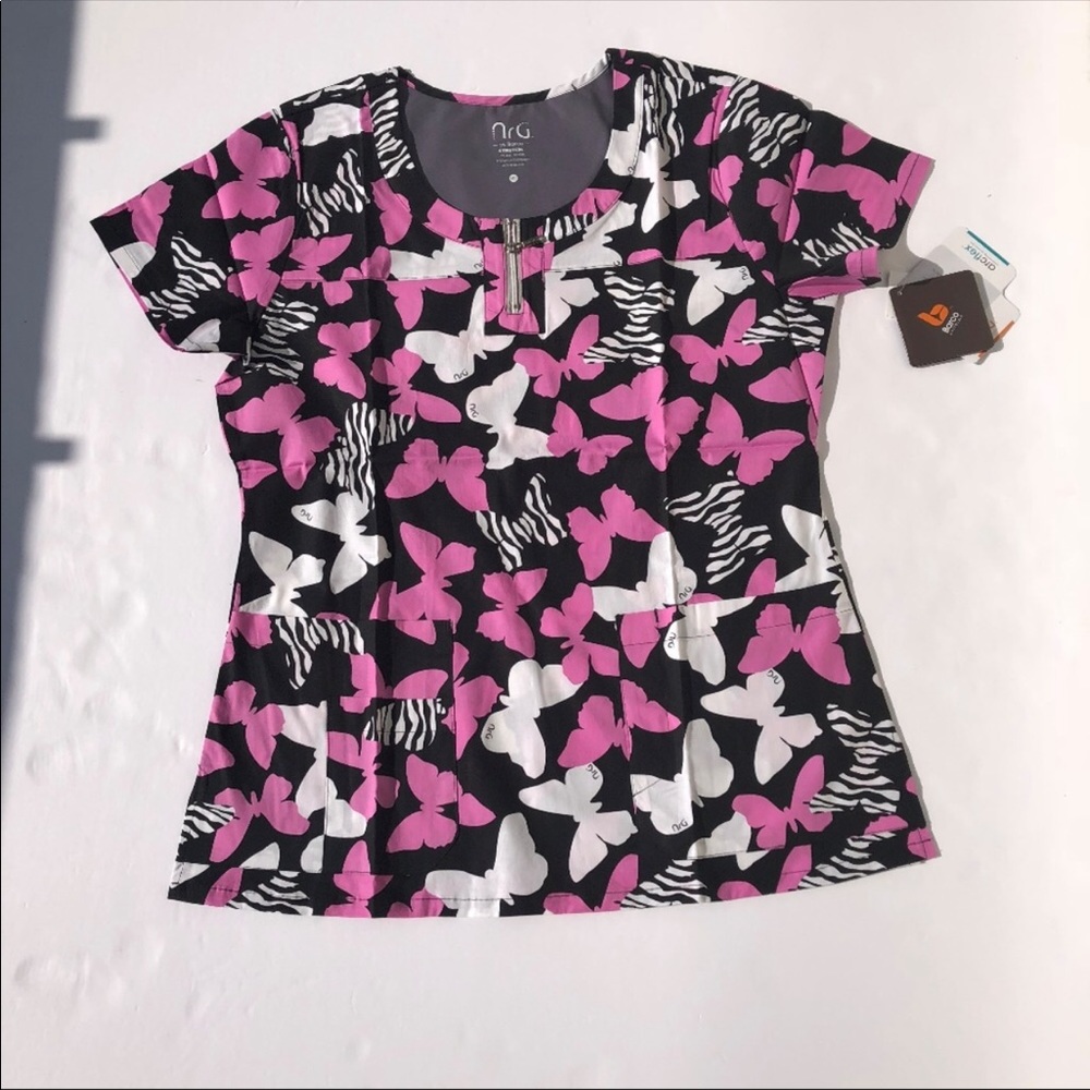 Scrub top by NGR